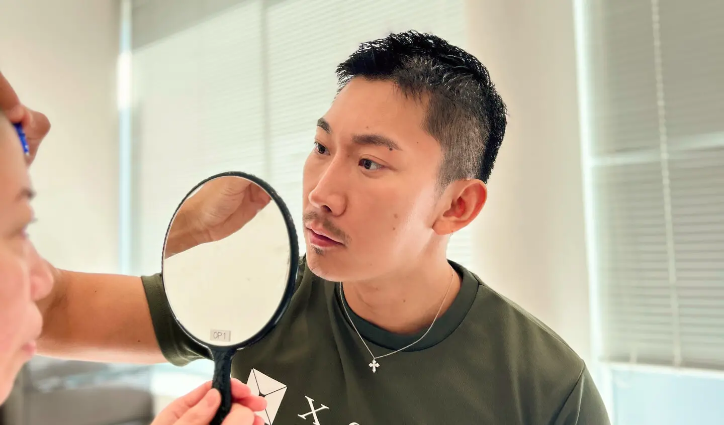 診察中のエンペラー孫