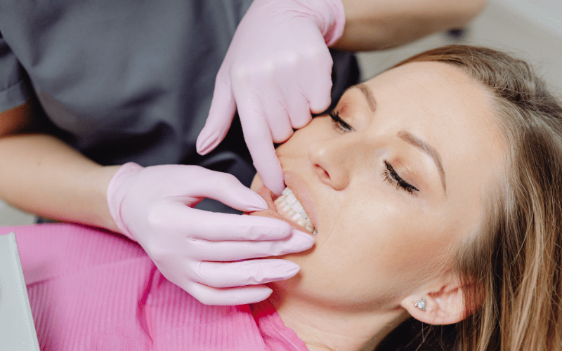 マウスピース矯正 痛い